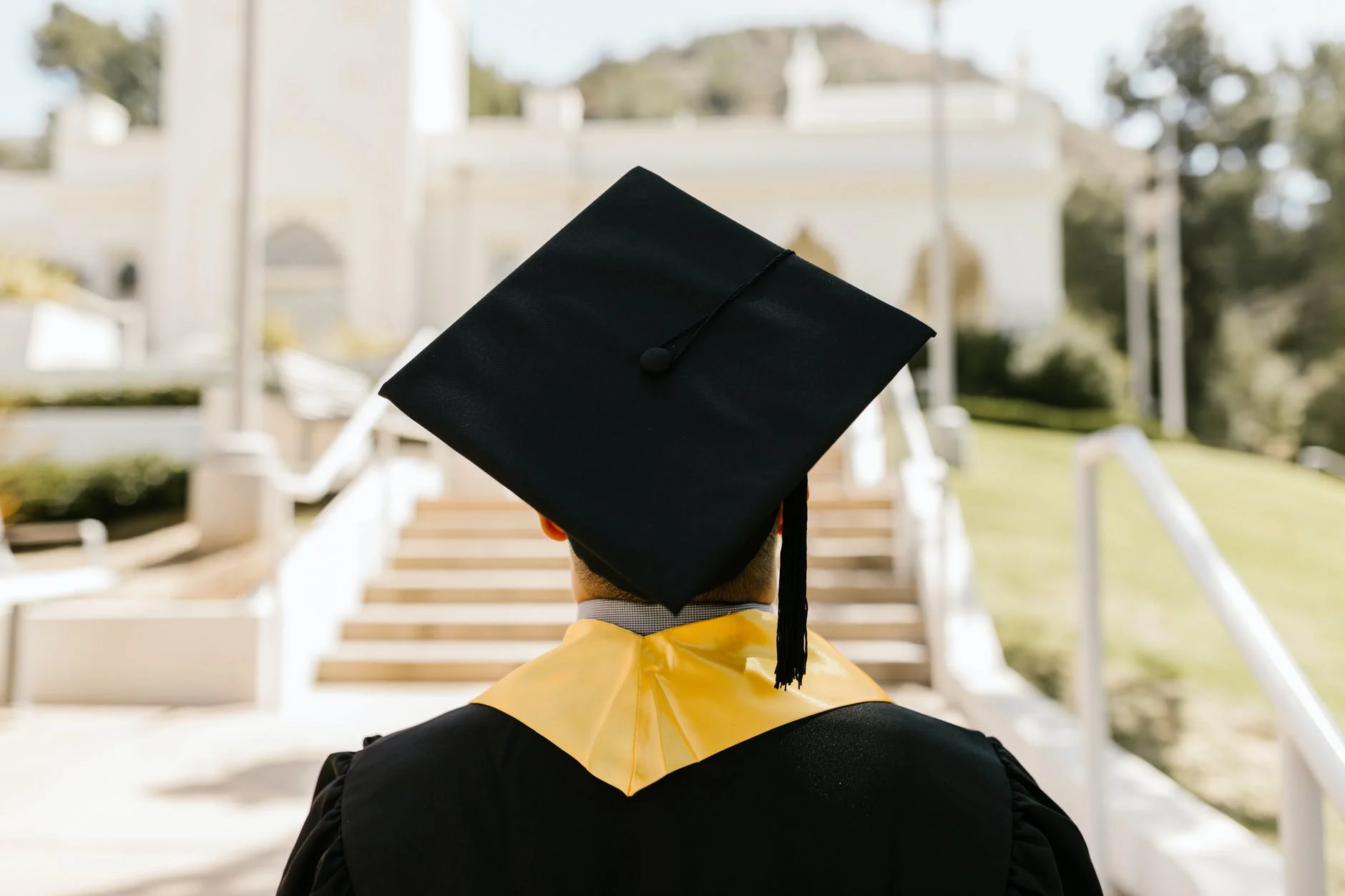 Best College Entrepreneurship Programs  wood man people woman