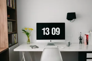 Time Management Tips: Organize Your Working Space