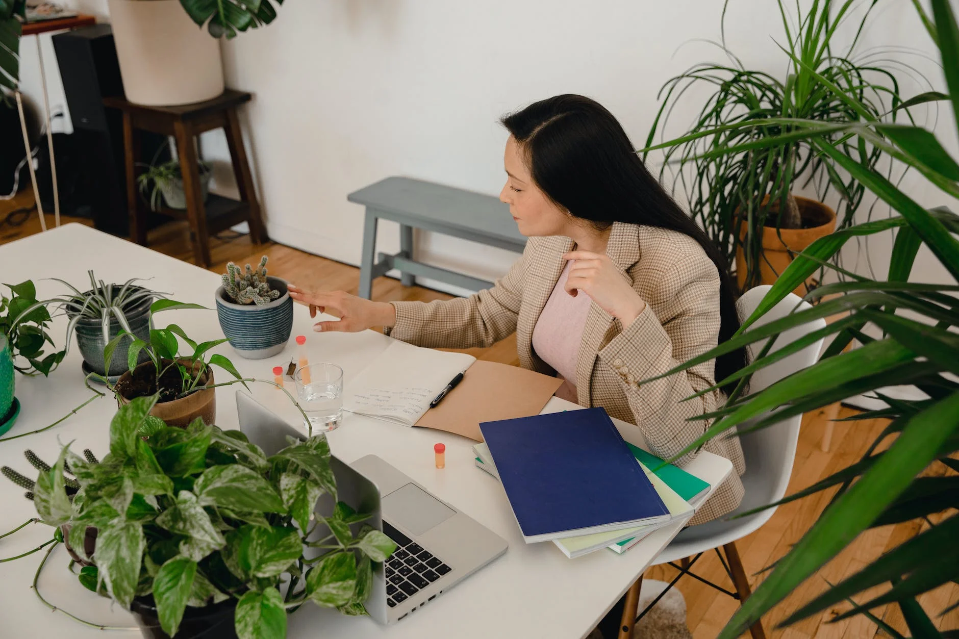 Hybrid Workplaces